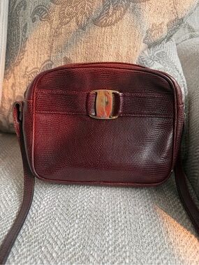 Vintage Salvatore Ferragamo Burgundy Lizard Embossed Leather Crossbody Bag
